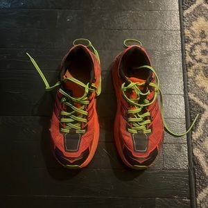 Men's Hoka Speedgoat 2 Size 7